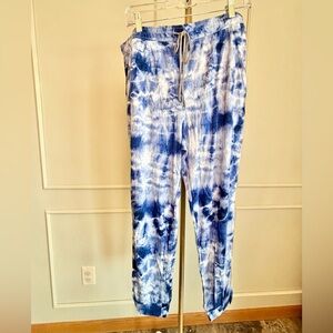 NWT Women’s Blue Tie-Dye Jogger Lounge Pants